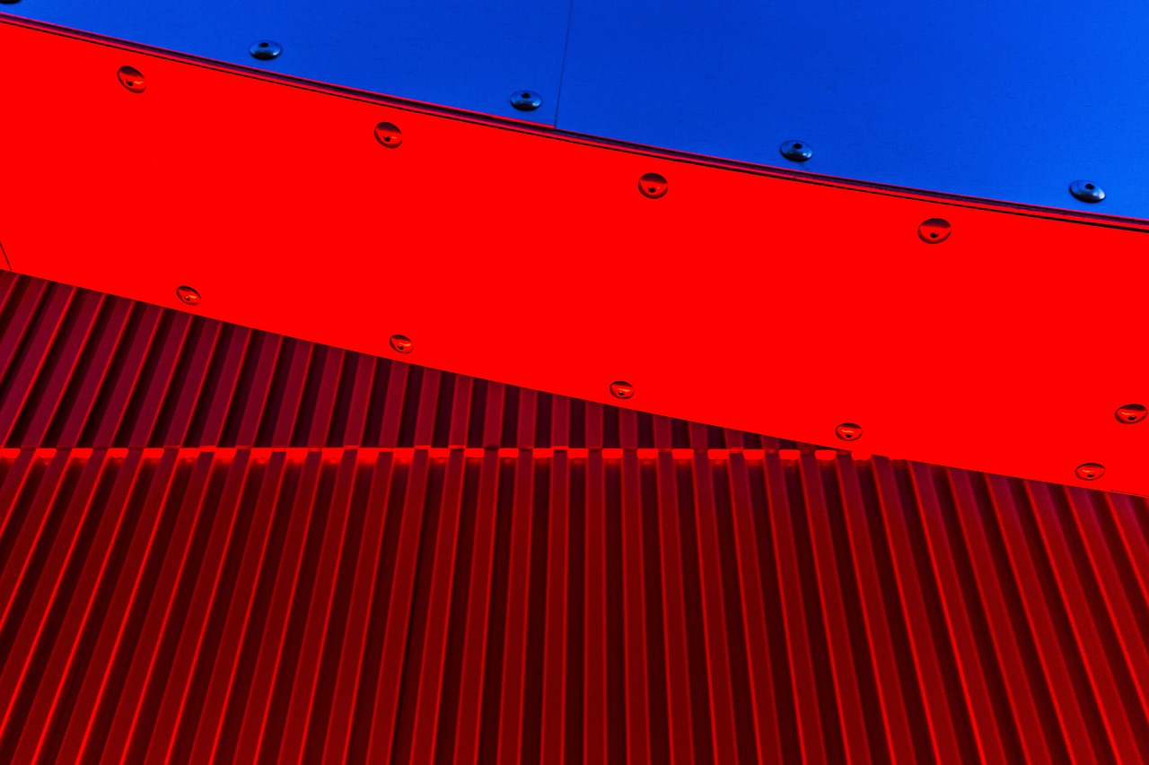 red blue metal free photo