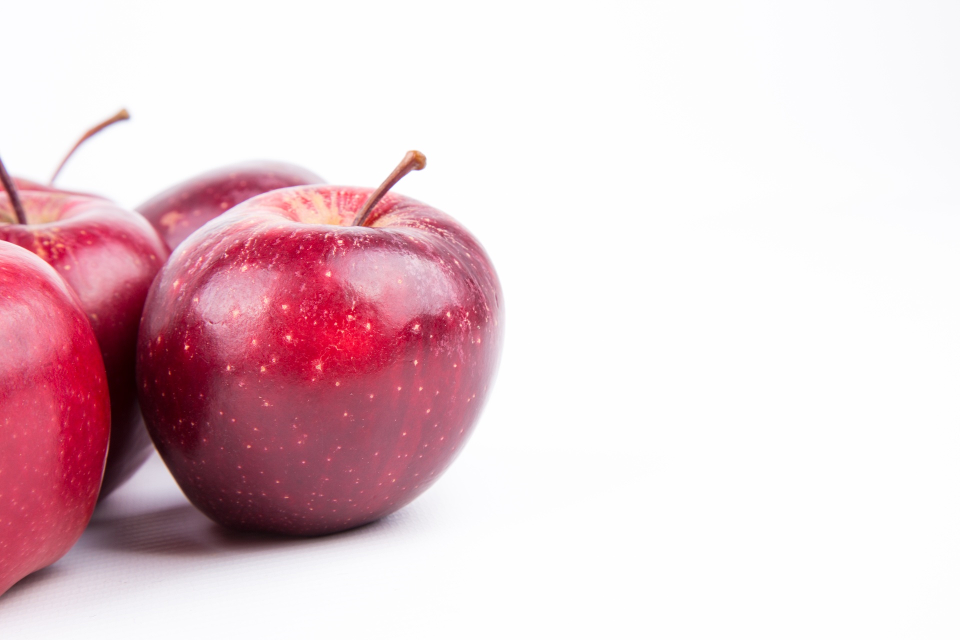 apple red ripe free photo