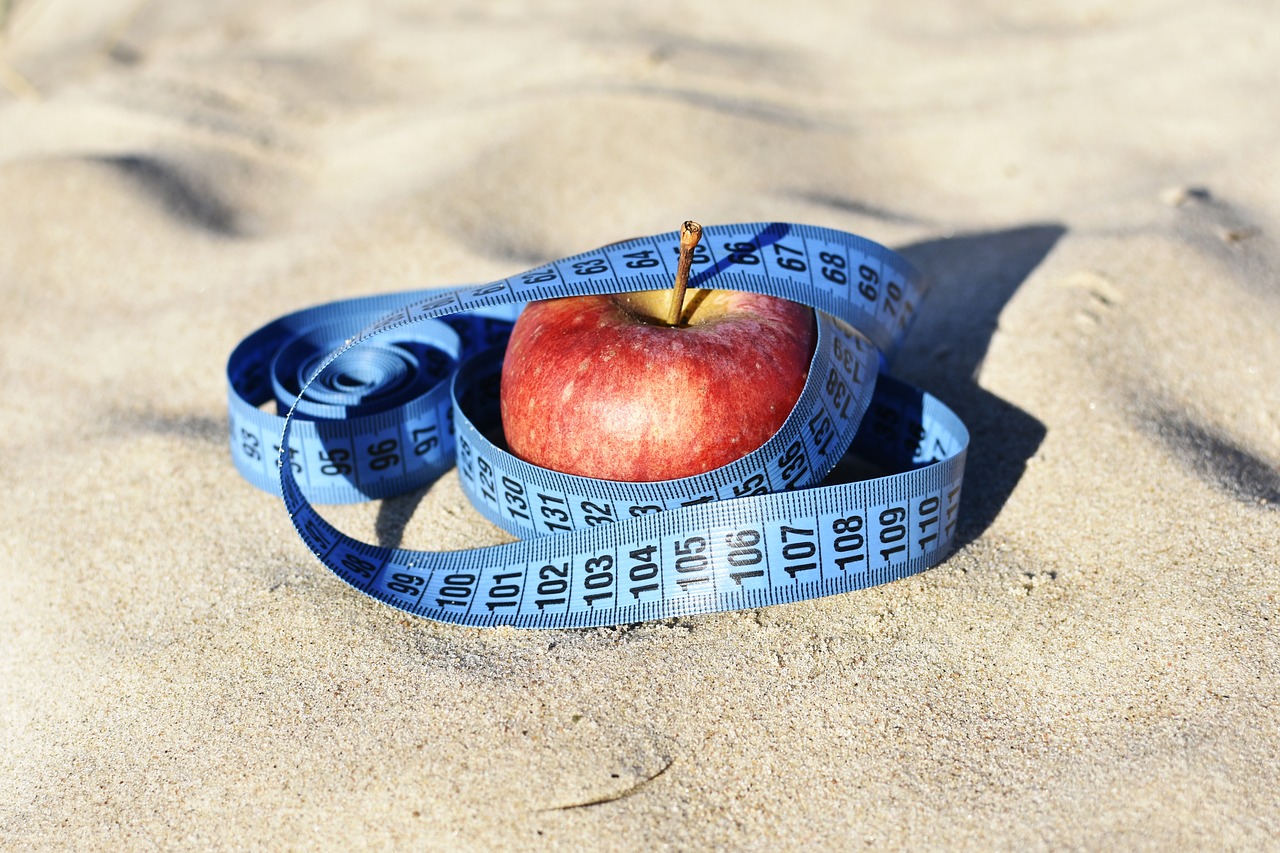 red apple  measure  diet free photo