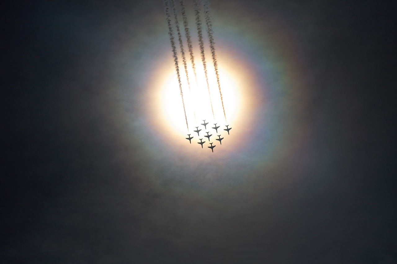 red arrows raf airshow free photo