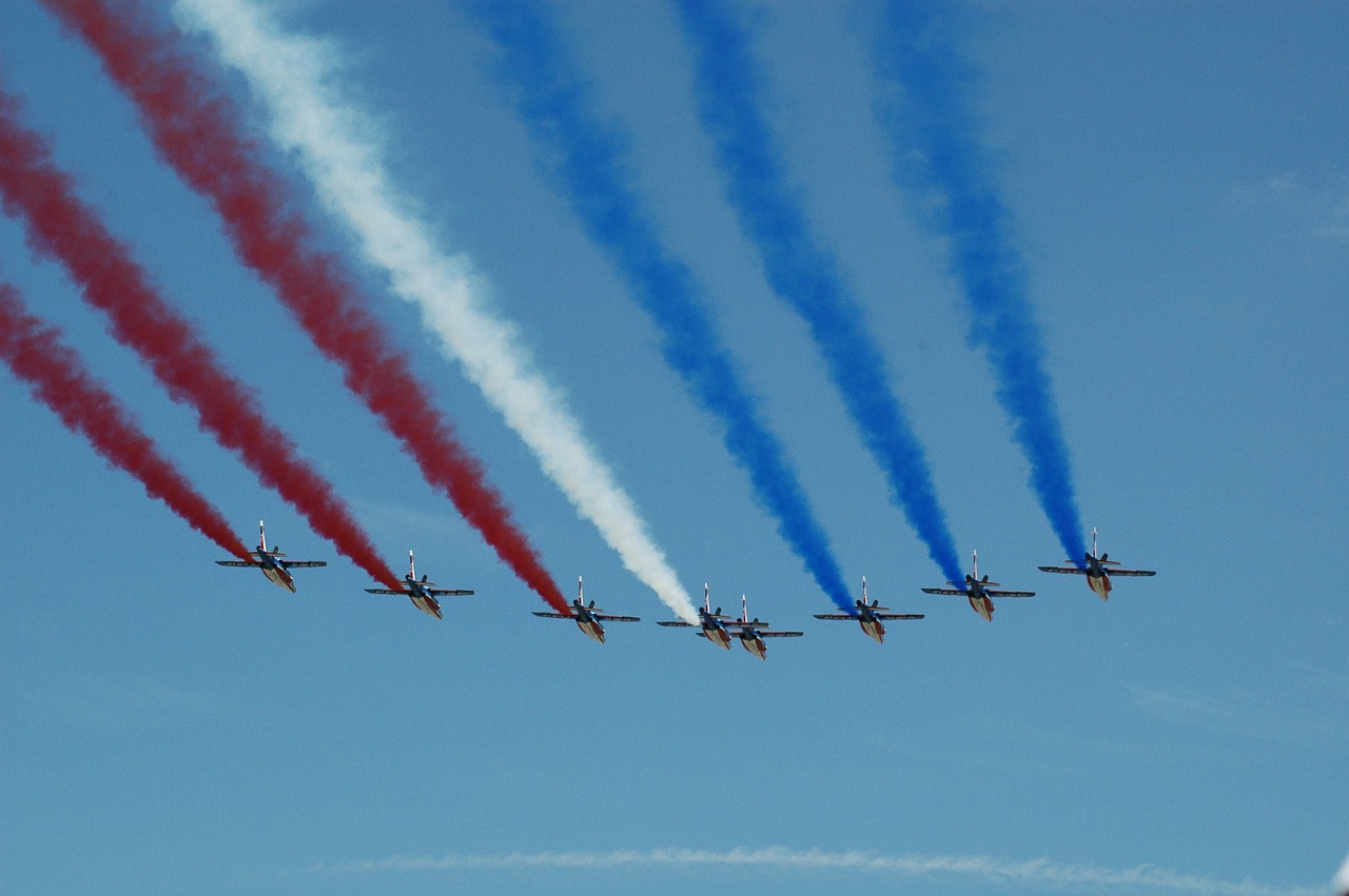 red arrows planes air display free photo