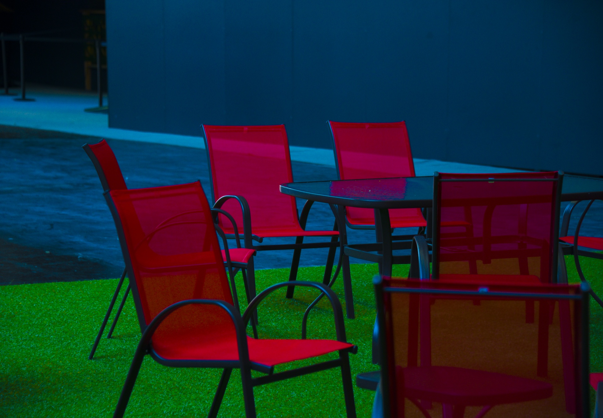 red chairs cafe free photo