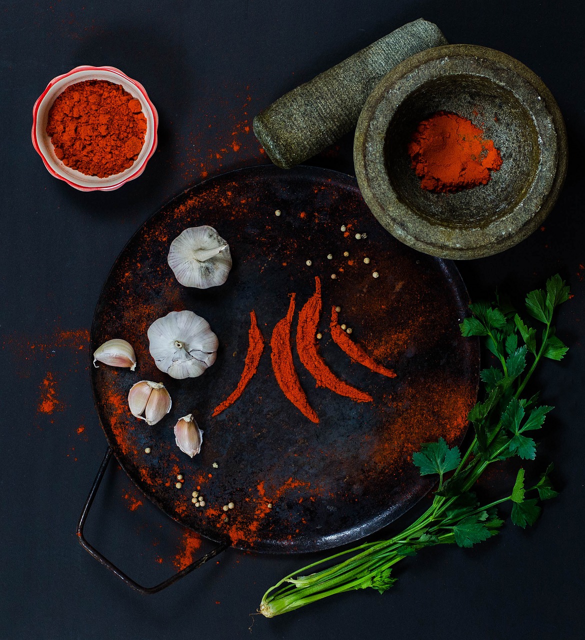 red chili garlic ingredient free photo
