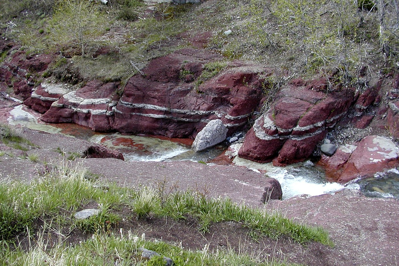 red cliffs creek water free photo