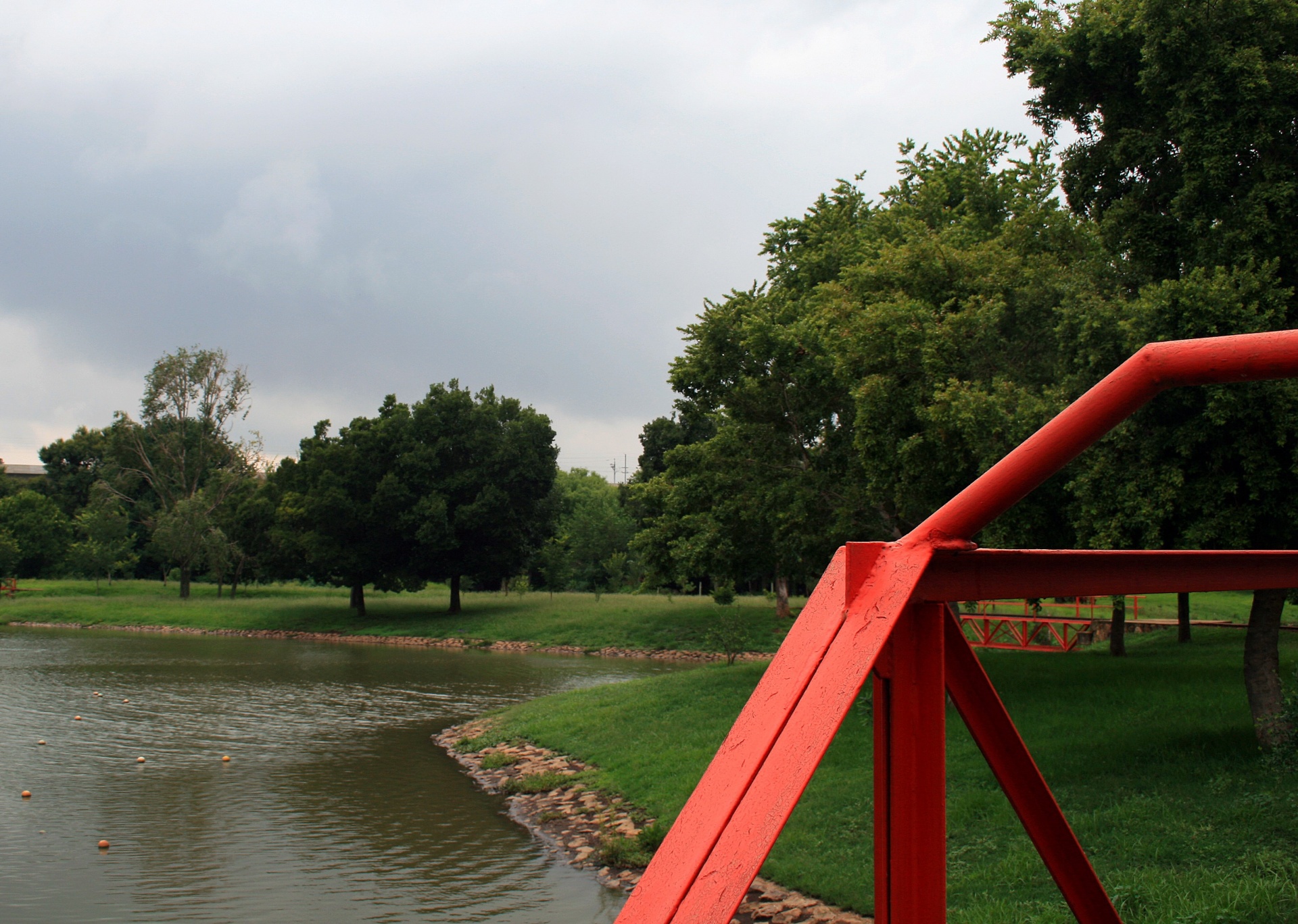 bridge frame red free photo