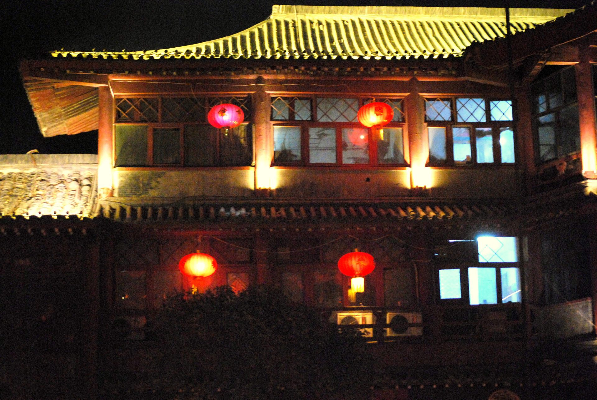 red lantern lanterns free photo