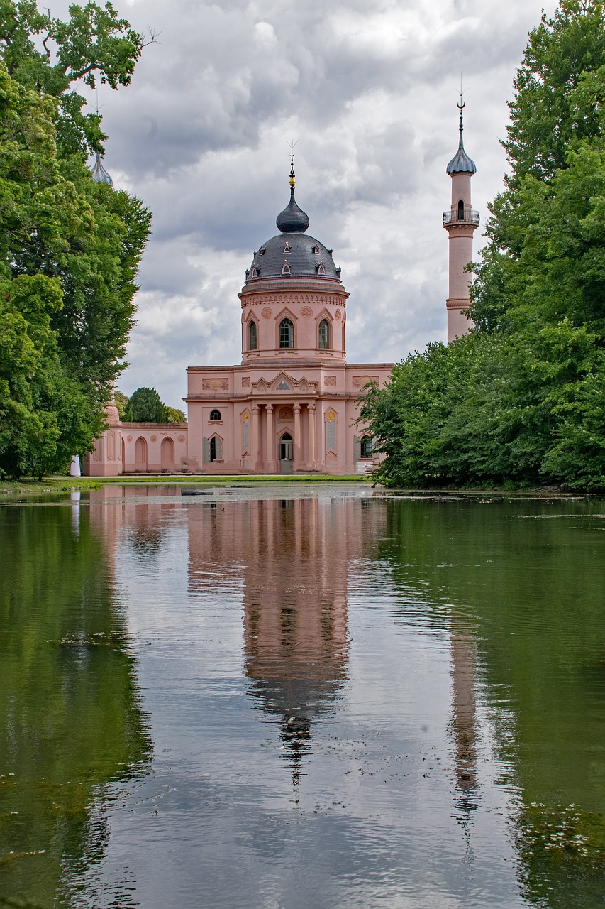 red mosque schlossgarten schwetzingen free photo