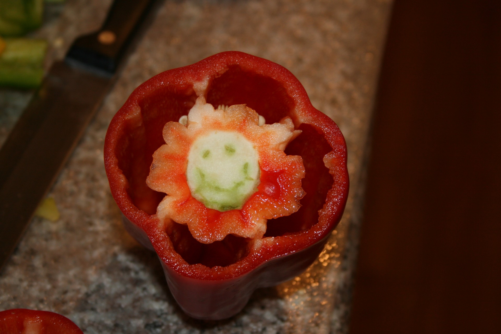 pepper red pepper smiley face free photo