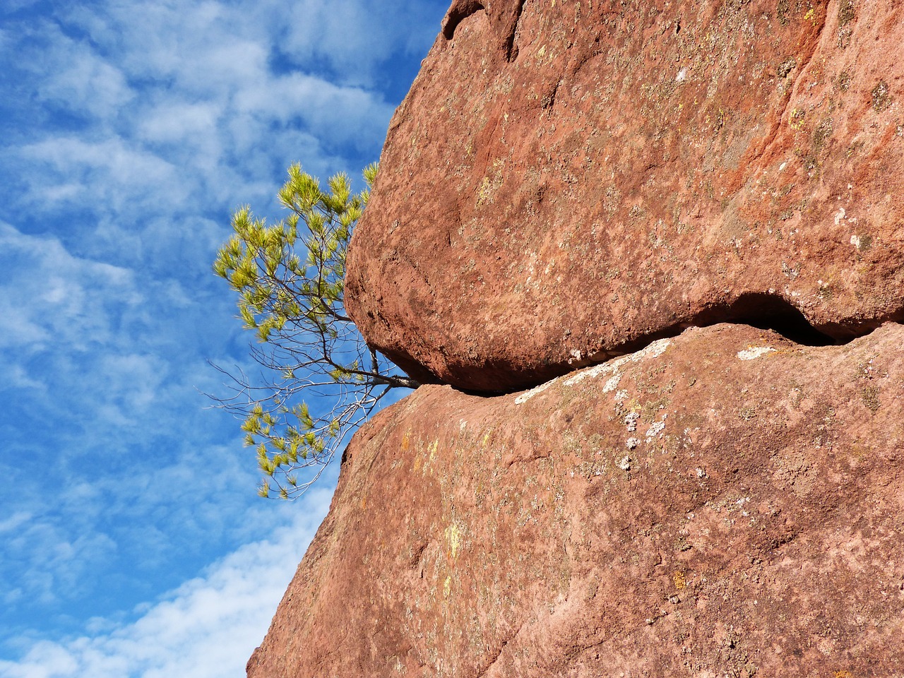 red sandstone erosion montsant free photo