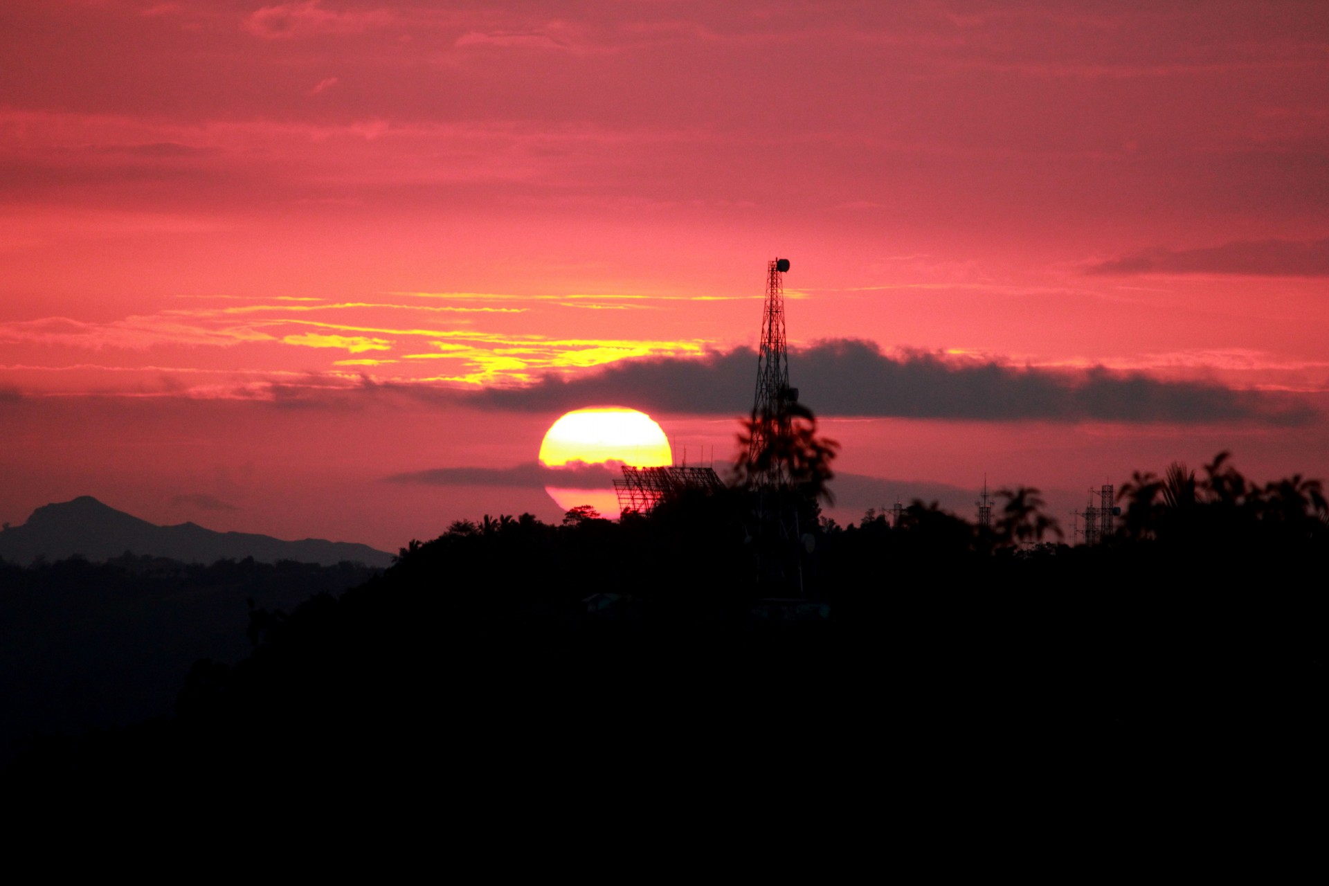 red sunset sunset sun free photo