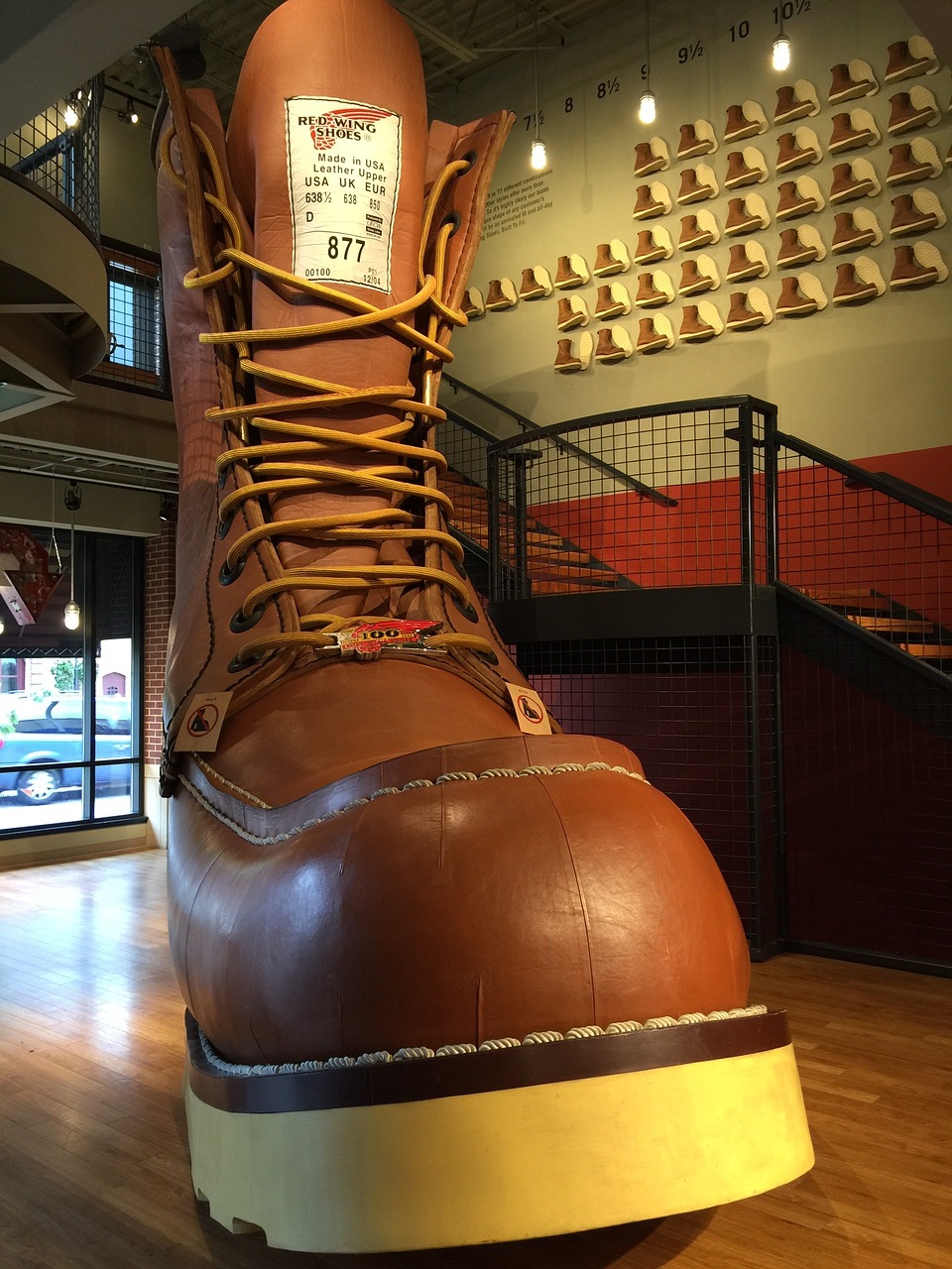 redwing minnesota world's largest boot free photo