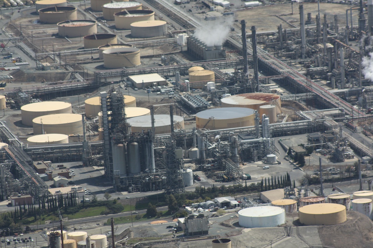 refinery oil aerial free photo