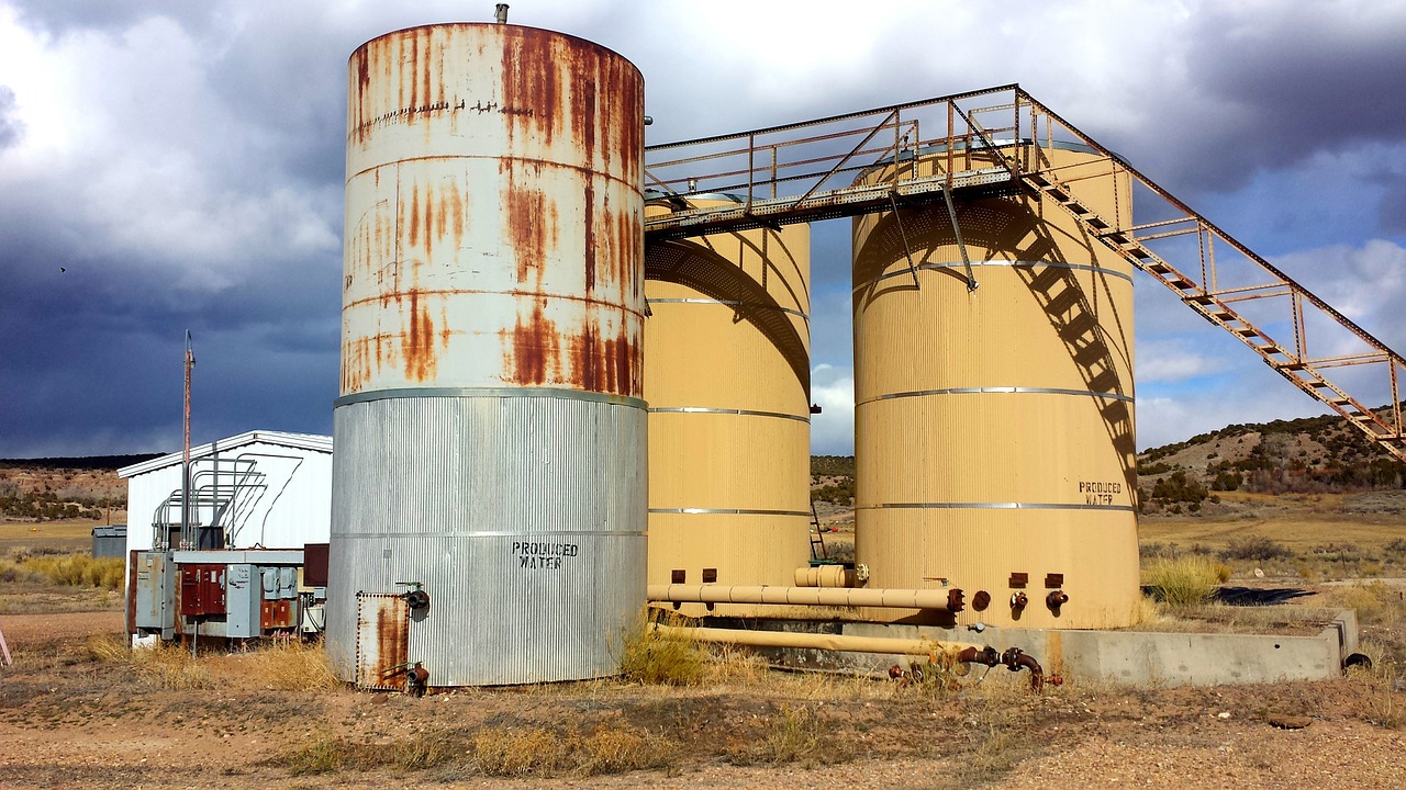 refinery industry oil rig free photo