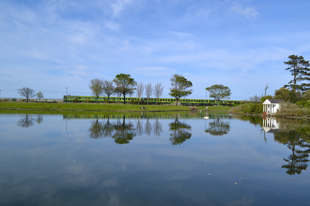 reflection pond train free photo