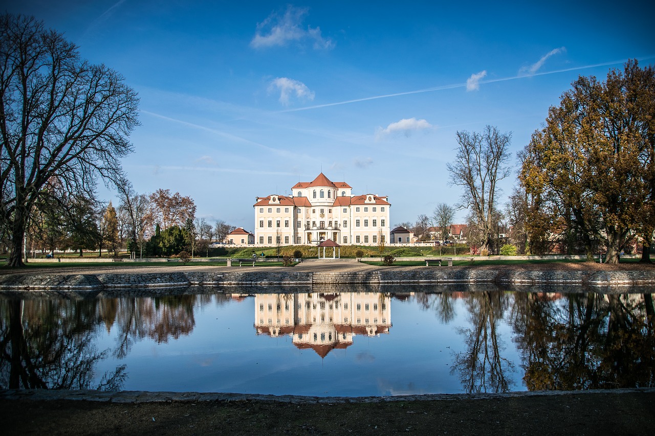 reflection  autumn  castle free photo