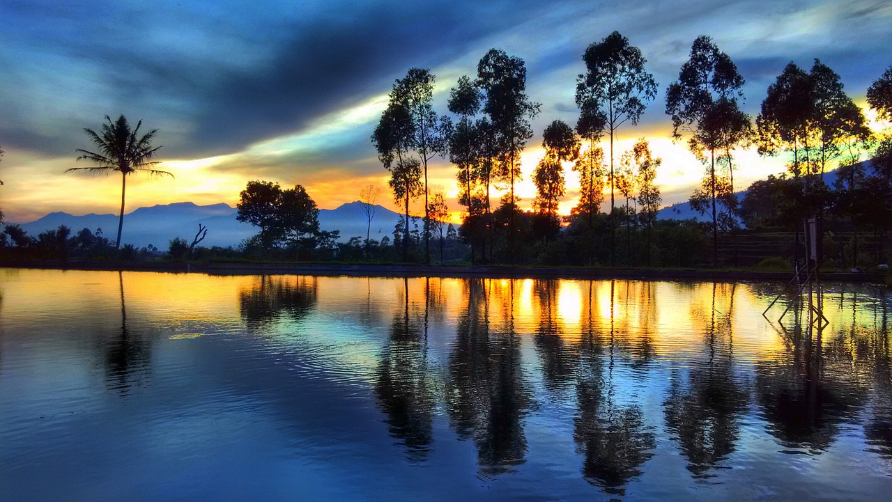 reflection sunset beautiful landscape free photo