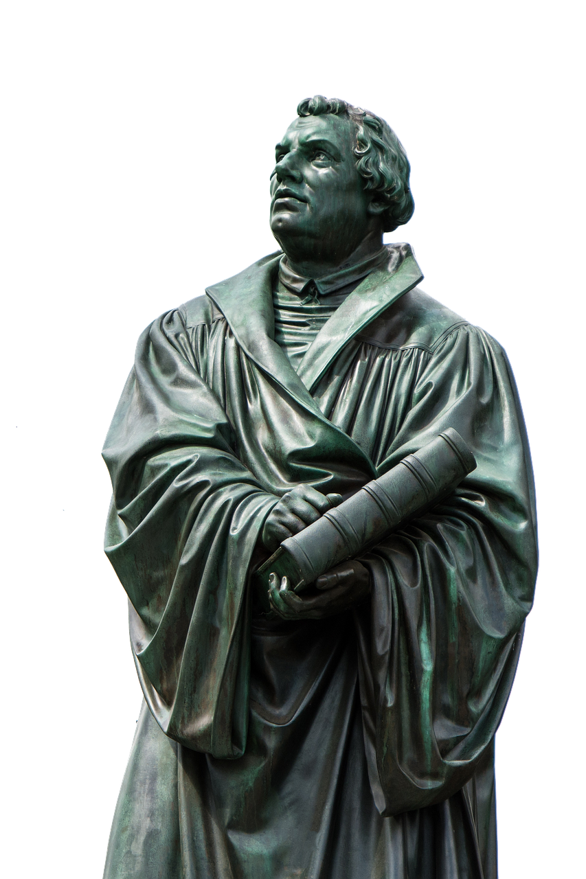 reformation luther statue free photo