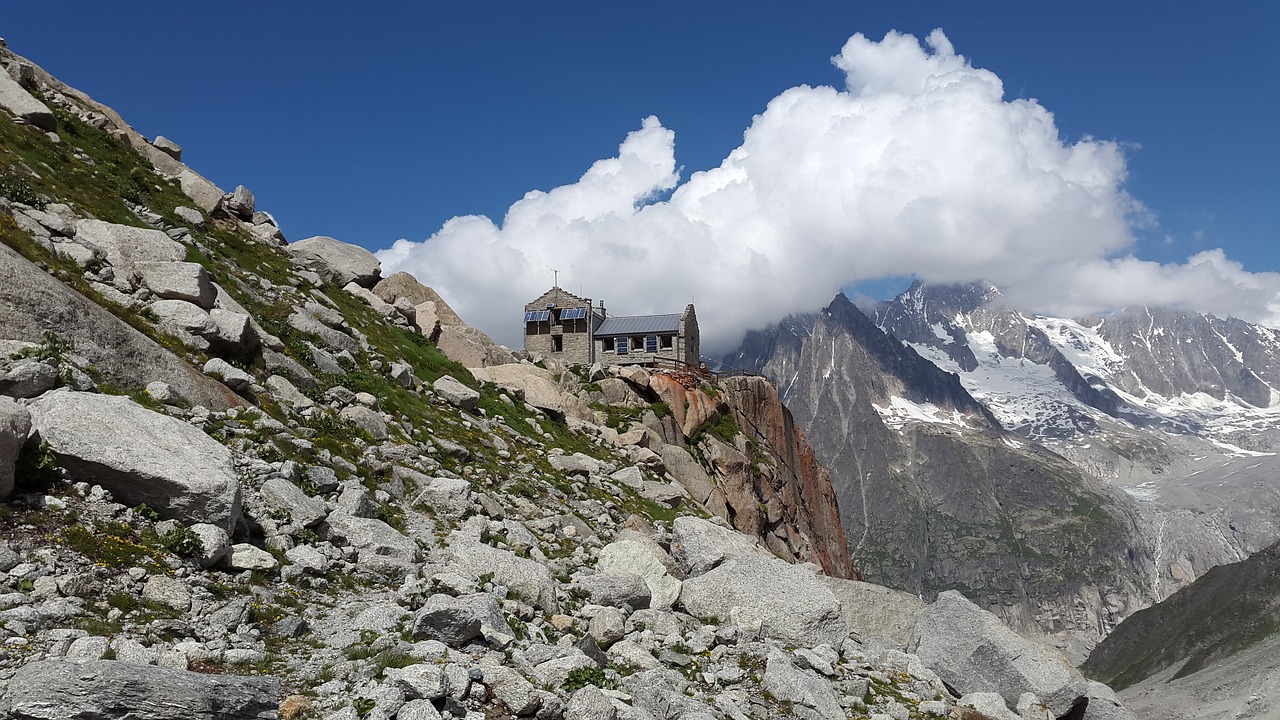 refuge du requin hut mountains free photo