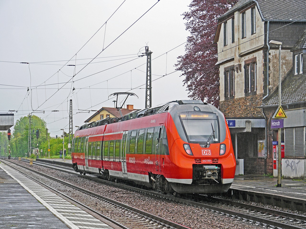 regional train  moselle valley railway  electrical multiple unit free photo