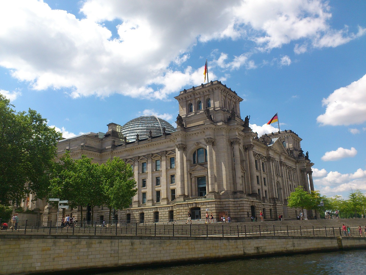 reichstag berlin building free photo