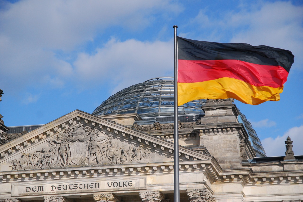 reichstag berlin government buildings free photo