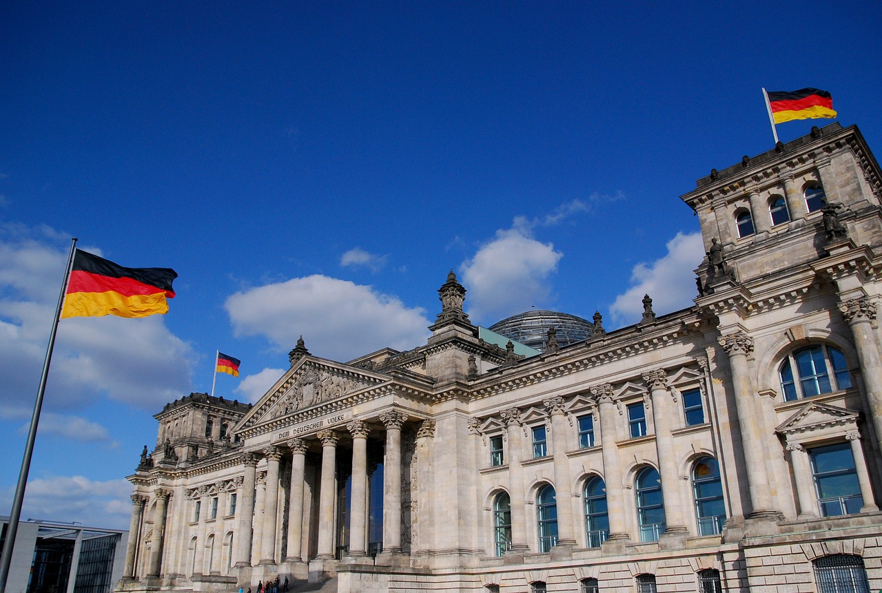 reichstag berlin government buildings free photo