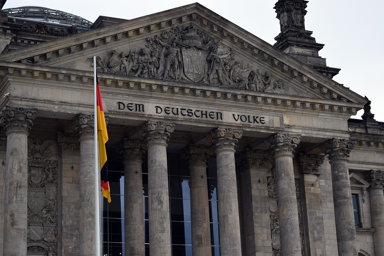 reichstag germany german parliament free photo