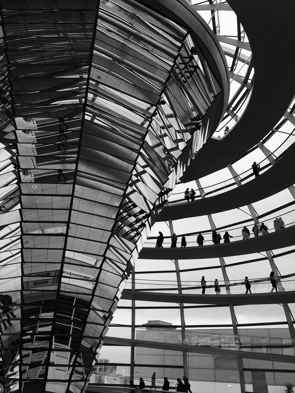 reichstag  berlin  germany free photo