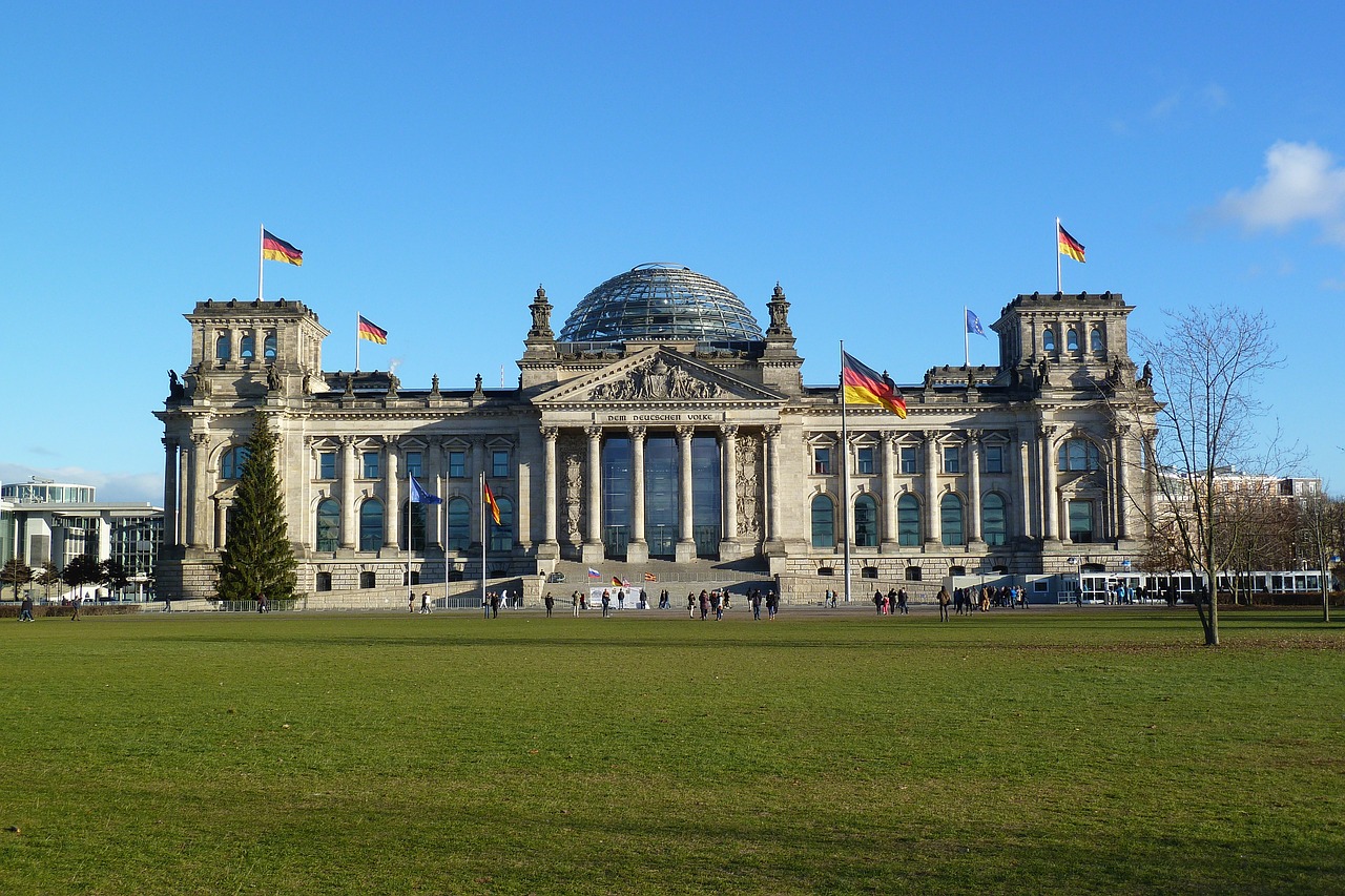 reichstag building berlin capital free photo