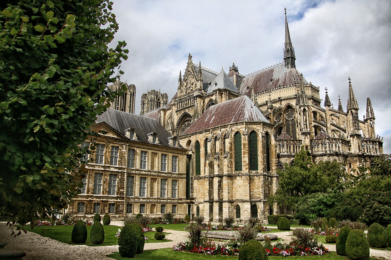 reims  cathedral  gothic free photo