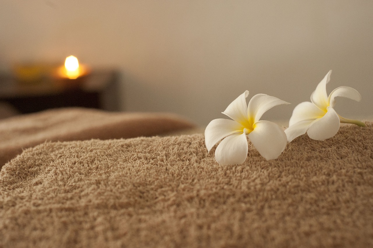 relaxation spa massage free photo