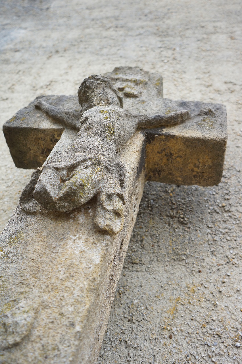 religion crucifix cross free photo