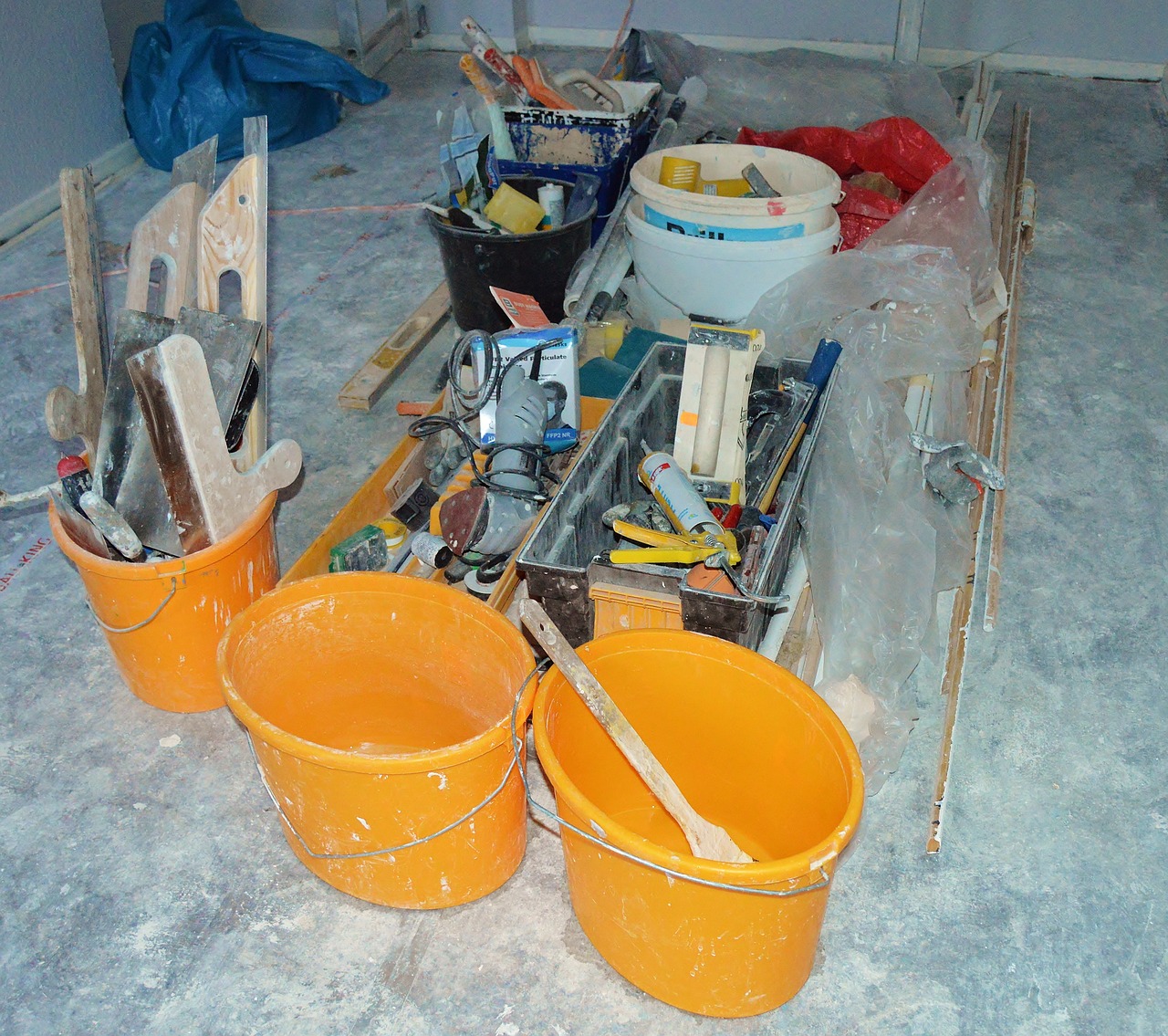 renovate tool painter free photo