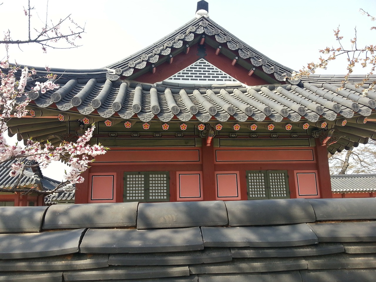 republic of korea hanok traditional building free photo