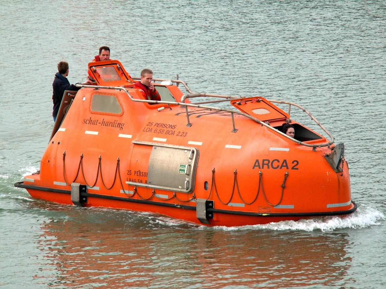 rescue vessel arca free photo