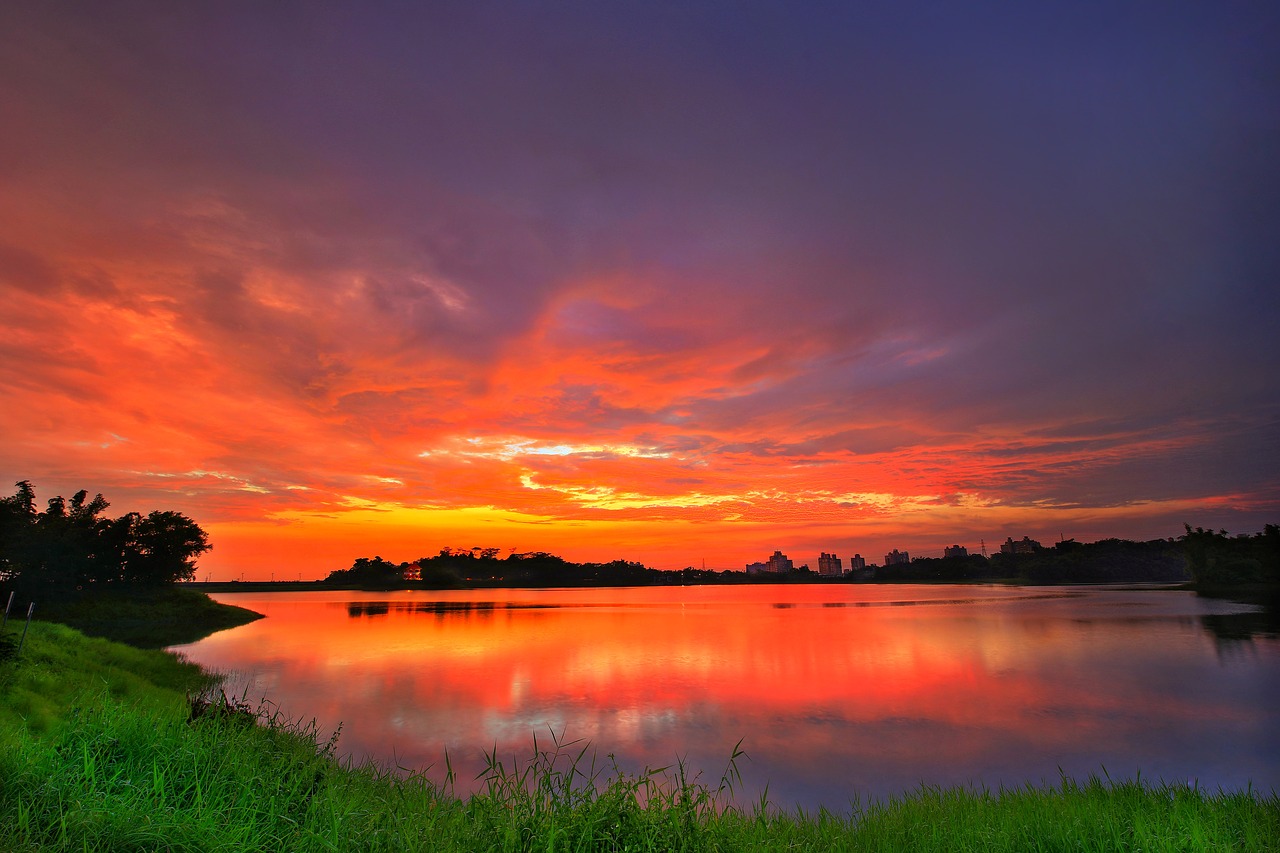 reservoir huoshao the evening sun free photo