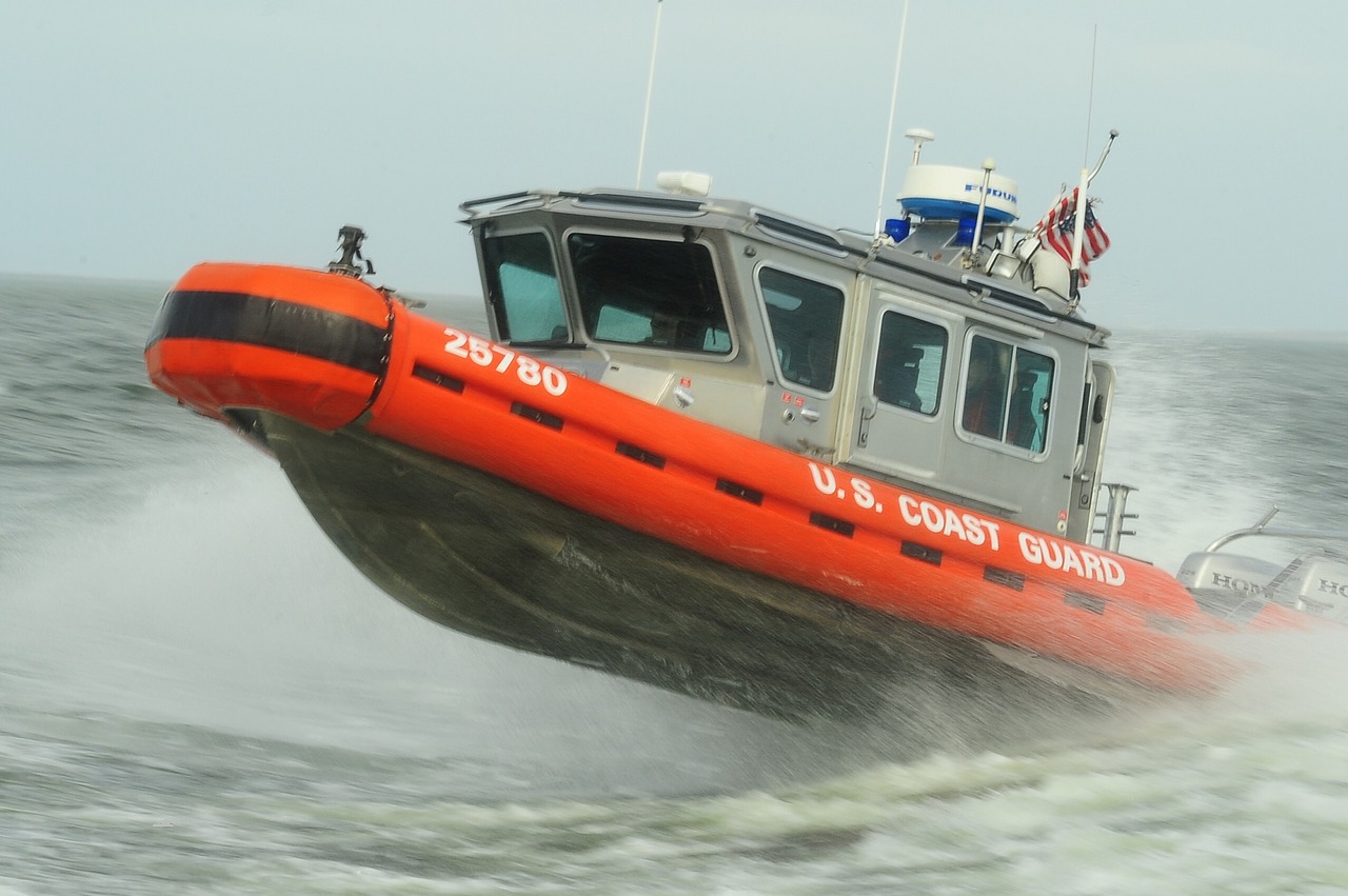 response boat speed crew free photo