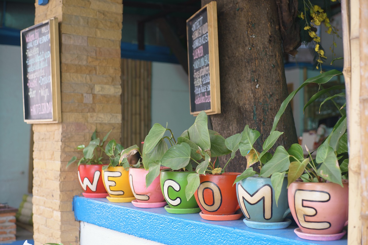 restaurant welcome tank free photo