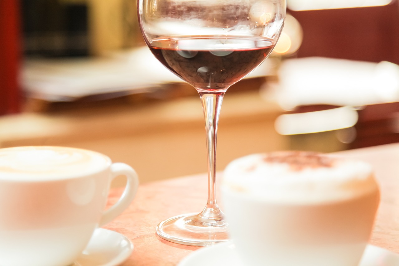 wine glass coffee cup restaurant free photo