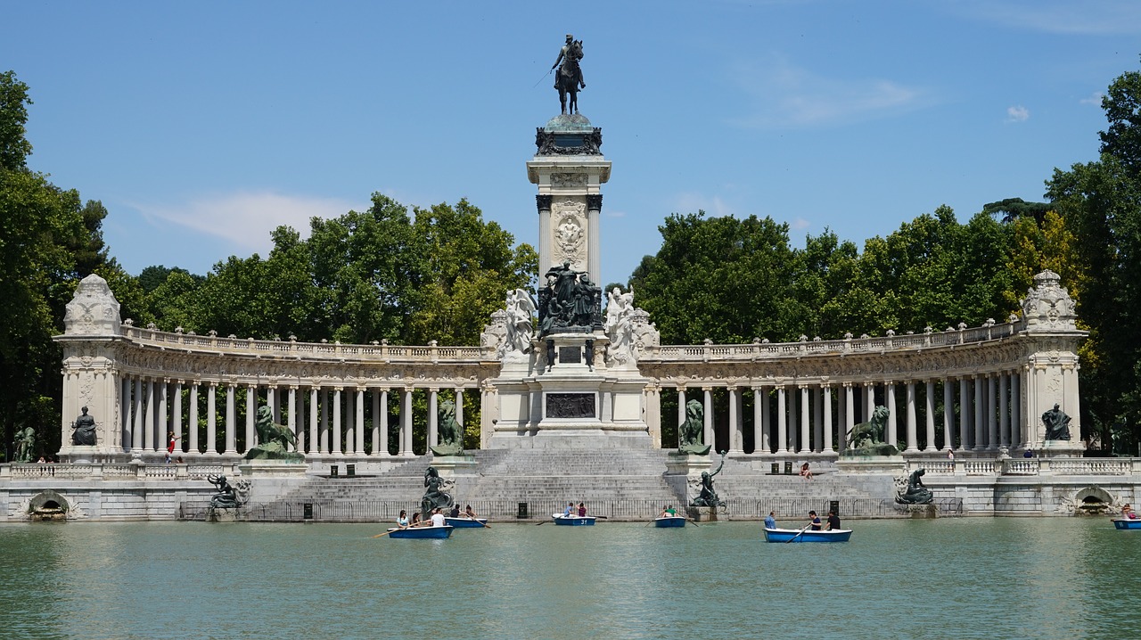 retiro park madrid park free photo