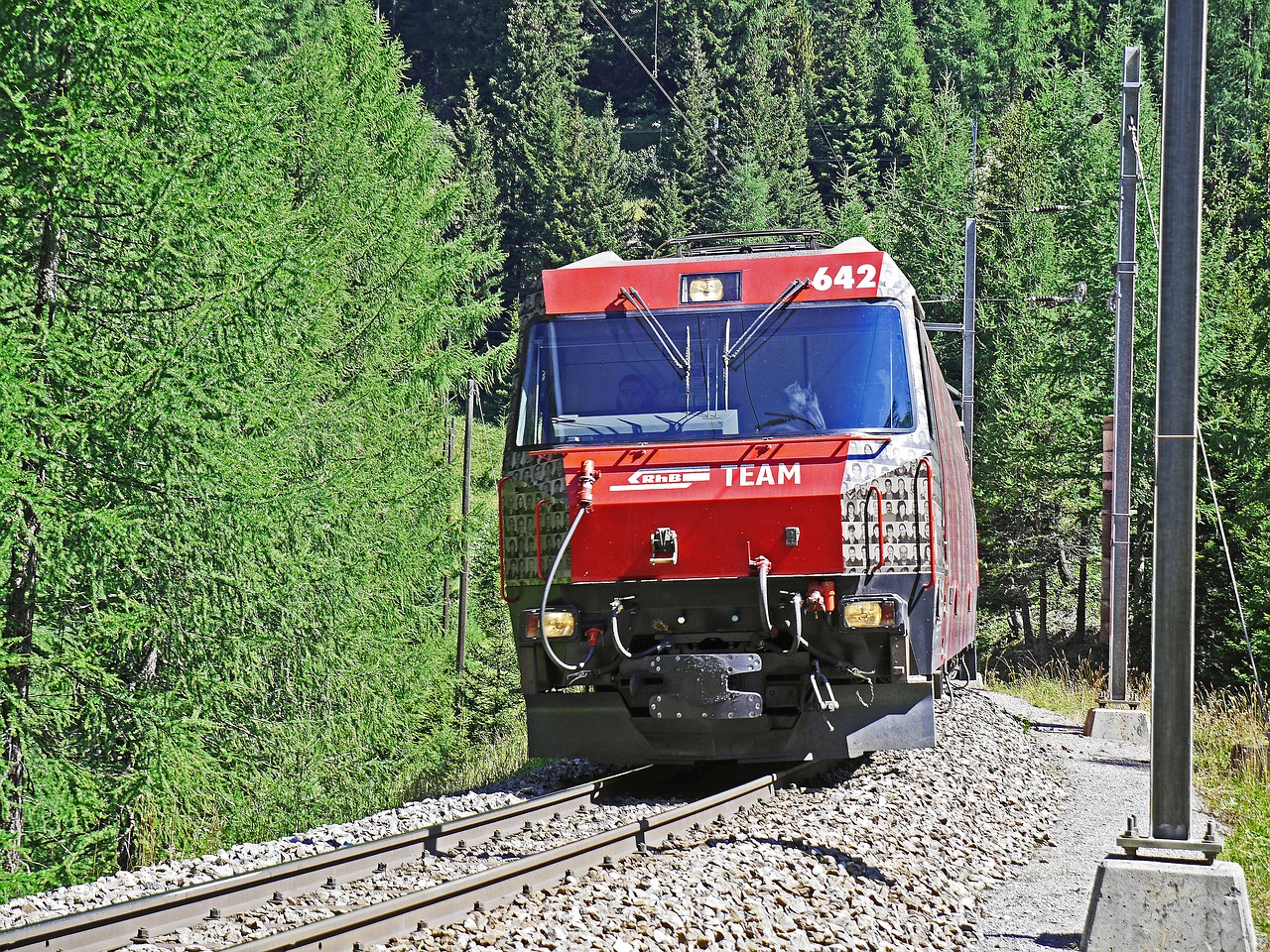 rhaetian railways albula track meter track free photo