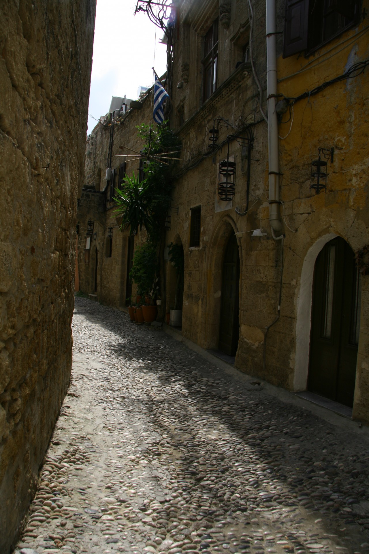 rhodes walls street free photo