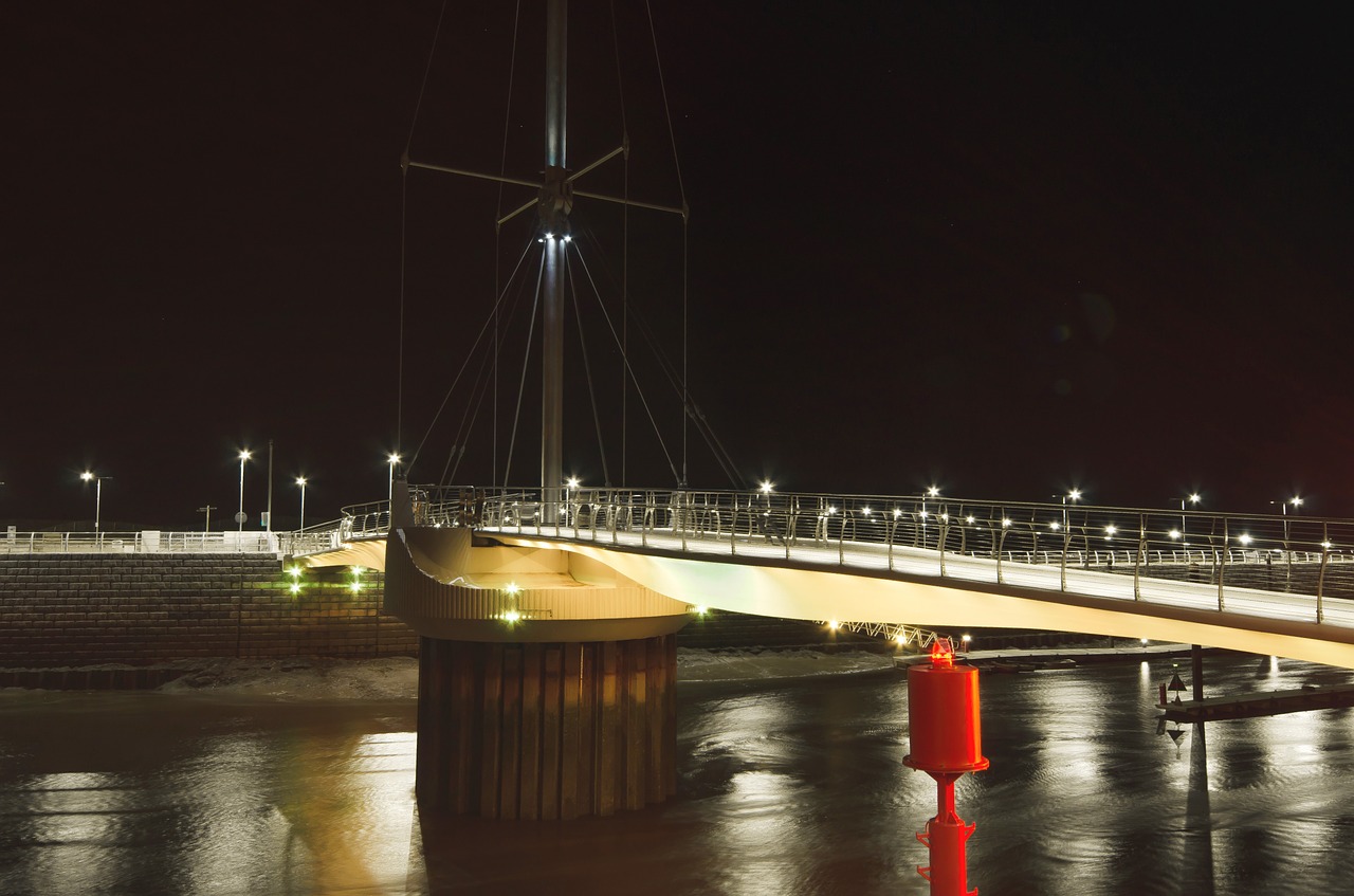 rhyl bridge harbour free photo