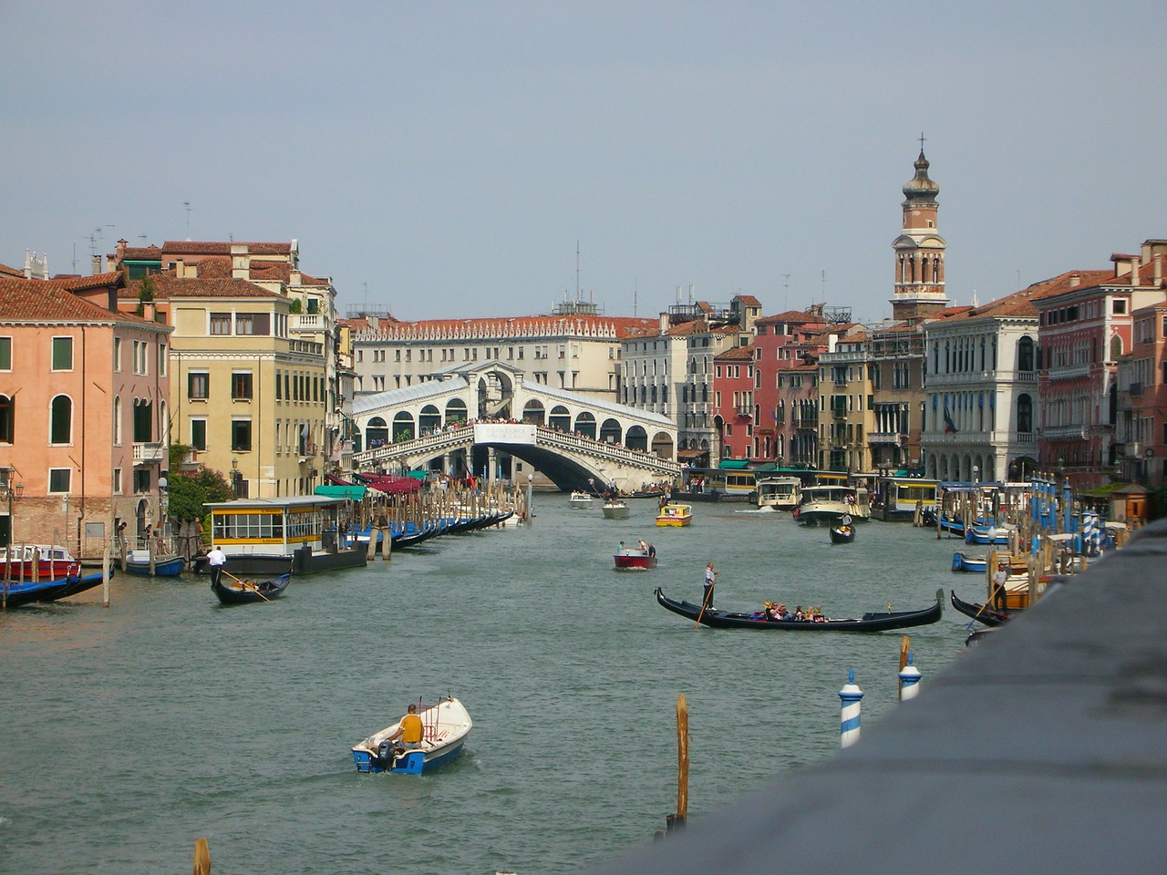 rialto bridge italy holidays free photo