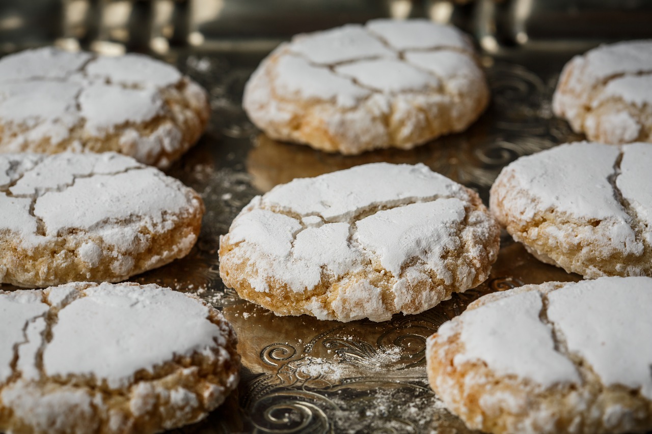 ricciarelli siena pastry free photo