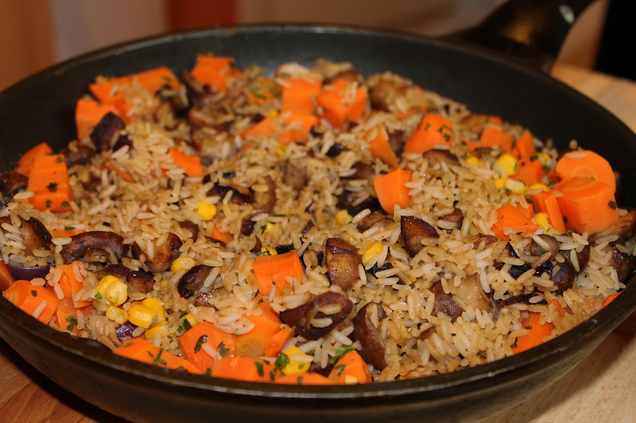 rice pan carrots free photo