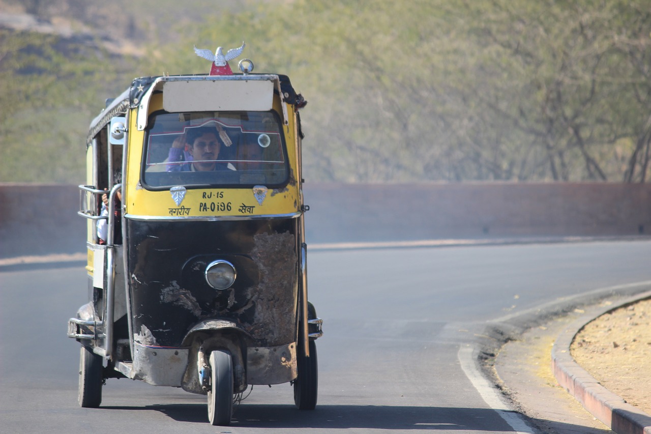 rickshaw tuktuk india free photo