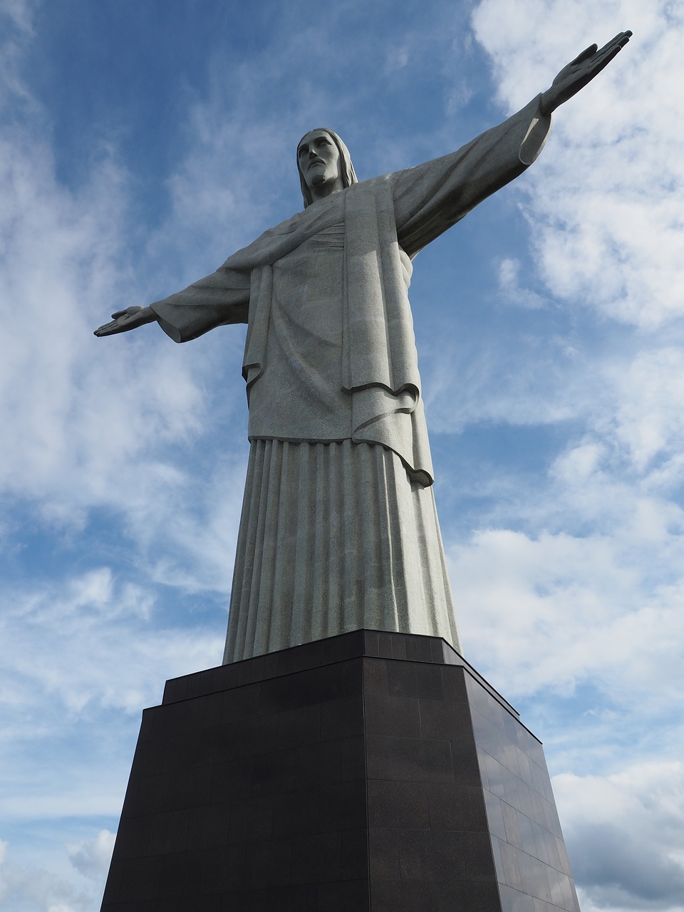 Free Images : monument, statue, landmark, sculpture, memorial, tourists, jesus  christ, rue de janeiro 3264x2448 - - 1325280 - Free stock photos - PxHere