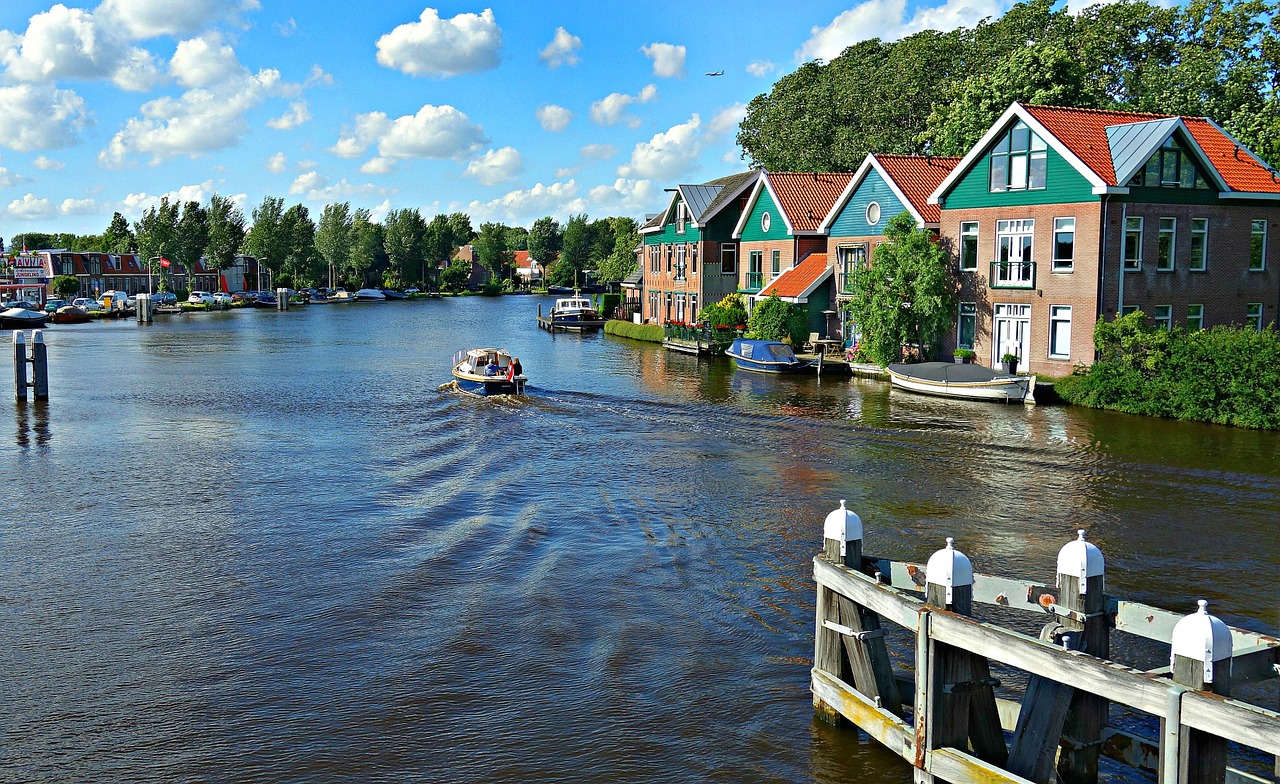 river village village on the river free photo