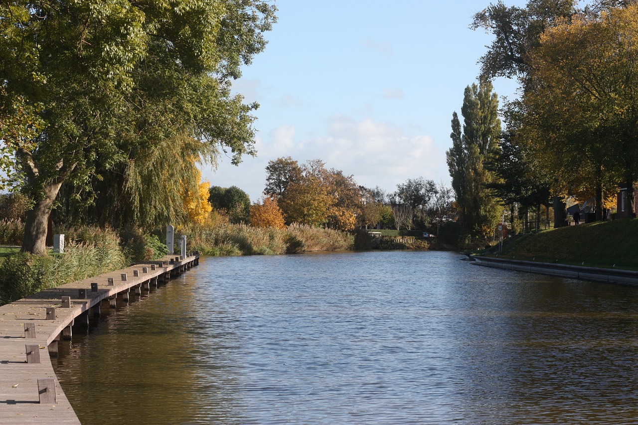 river landscape autumn free photo